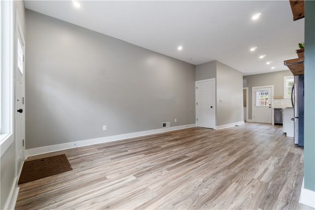 909 McCandless, Lawrenceville, PA 15201