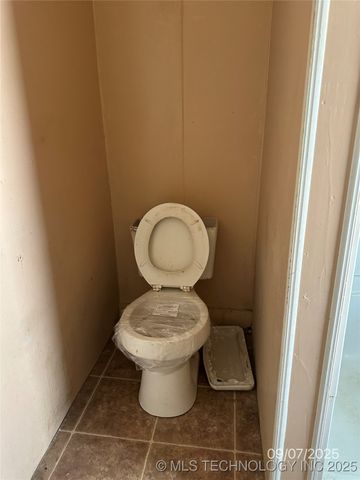 1521 N 10th Avenue, Durant, OK 74701