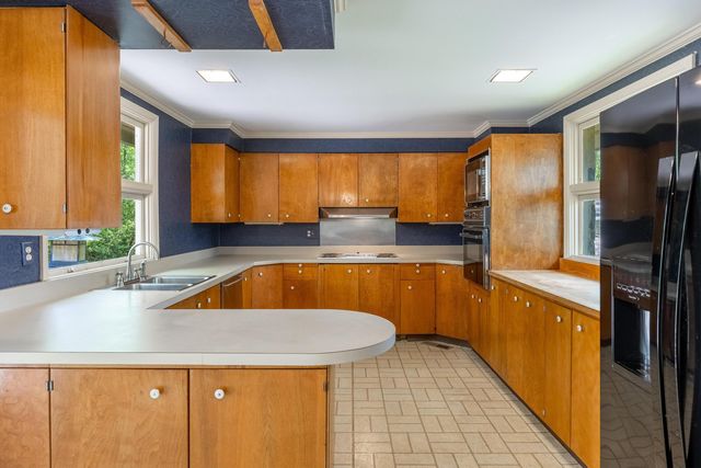 105 Riverpoint Road, Signal Mountain, TN 37377