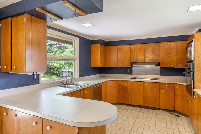 105 Riverpoint Road, Signal Mountain, TN 37377
