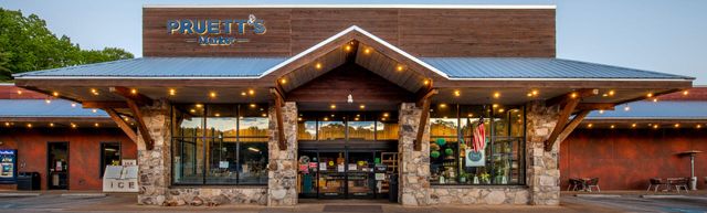105 Riverpoint Road, Signal Mountain, TN 37377
