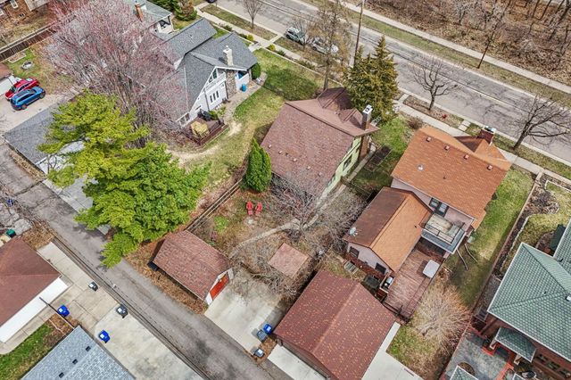 1369 Hamline Avenue N, Saint Paul, MN 55108