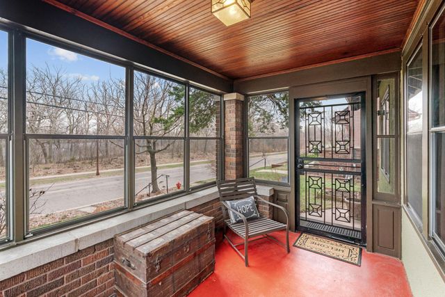 1369 Hamline Avenue N, Saint Paul, MN 55108