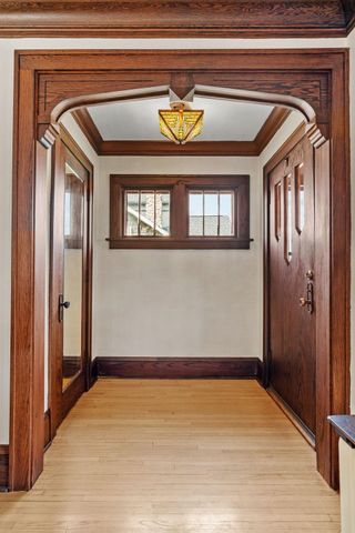 1369 Hamline Avenue N, Saint Paul, MN 55108