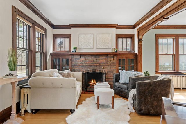 1369 Hamline Avenue N, Saint Paul, MN 55108