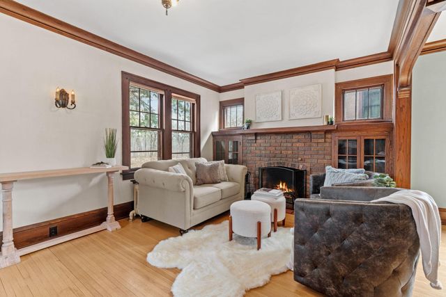 1369 Hamline Avenue N, Saint Paul, MN 55108