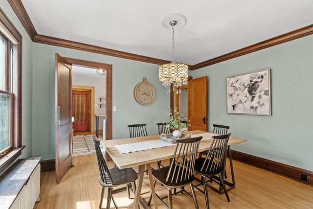 1369 Hamline Avenue N, Saint Paul, MN 55108