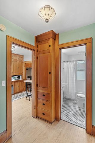 1369 Hamline Avenue N, Saint Paul, MN 55108