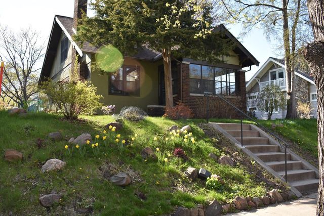 1369 Hamline Avenue N, Saint Paul, MN 55108