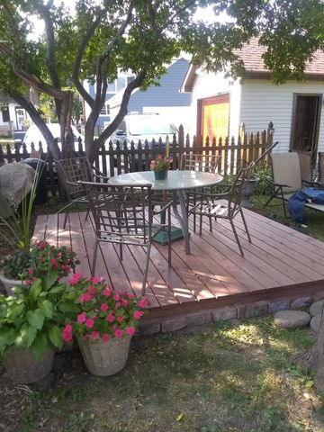 1369 Hamline Avenue N, Saint Paul, MN 55108