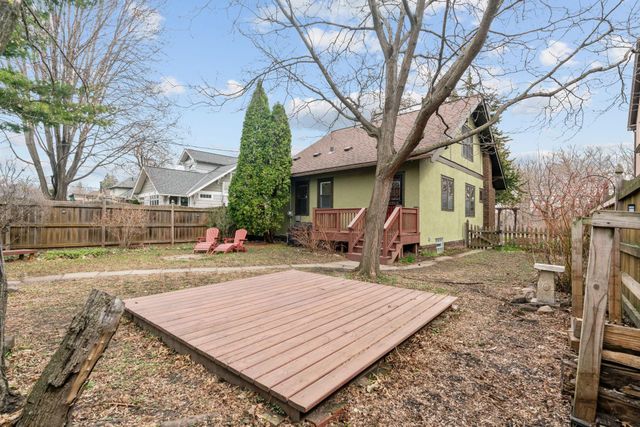 1369 Hamline Avenue N, Saint Paul, MN 55108