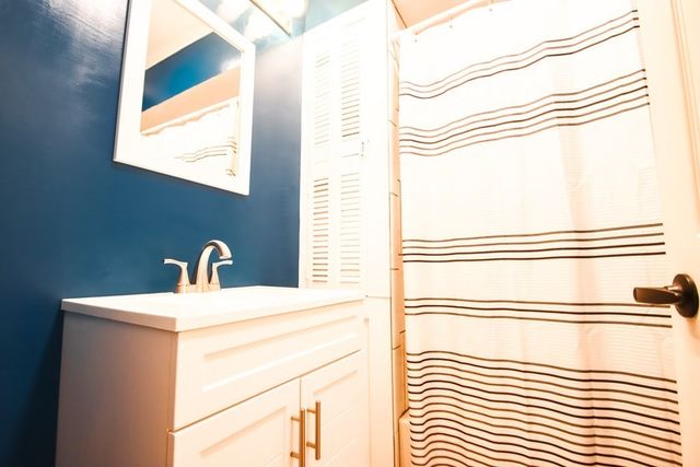 319 Mount View Dr, Sparta, TN 38583