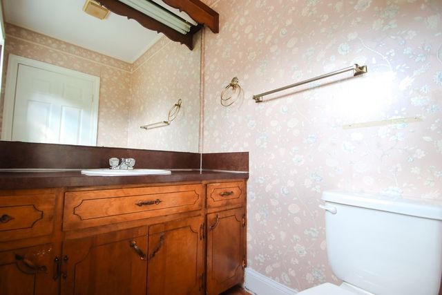 319 Mount View Dr, Sparta, TN 38583