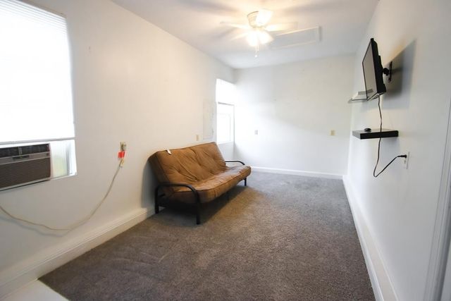 319 Mount View Dr, Sparta, TN 38583