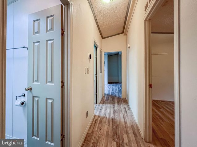 13 CLOVEDALE WAY, Souderton, PA 18964