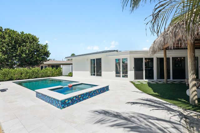511 SE 9TH Avenue, Pompano Beach, FL 33060