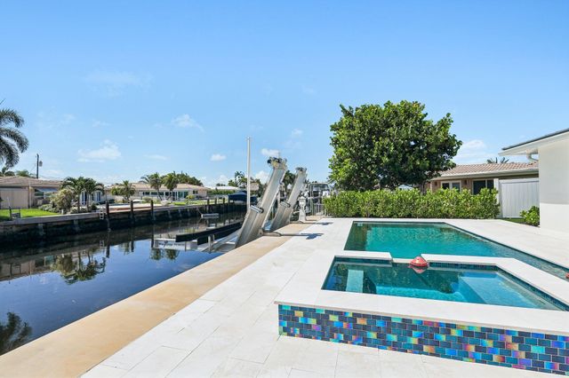 511 SE 9TH Avenue, Pompano Beach, FL 33060