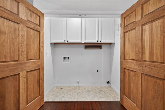 2873 E El Paso Avenue, Fresno, CA 93720