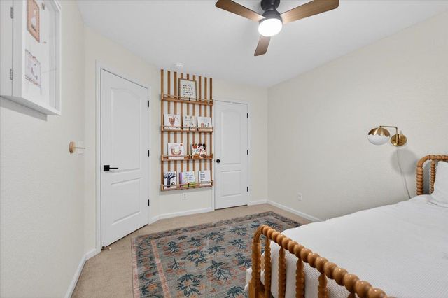 2873 E El Paso Avenue, Fresno, CA 93720