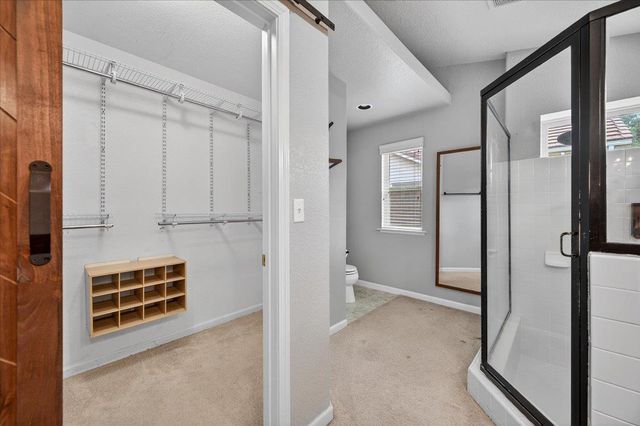 2873 E El Paso Avenue, Fresno, CA 93720