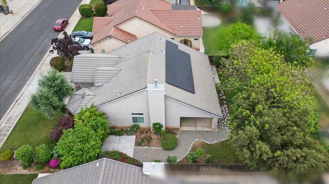 2873 E El Paso Avenue, Fresno, CA 93720