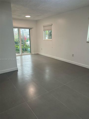 2611 NE 204th Ter, Miami, FL 33180