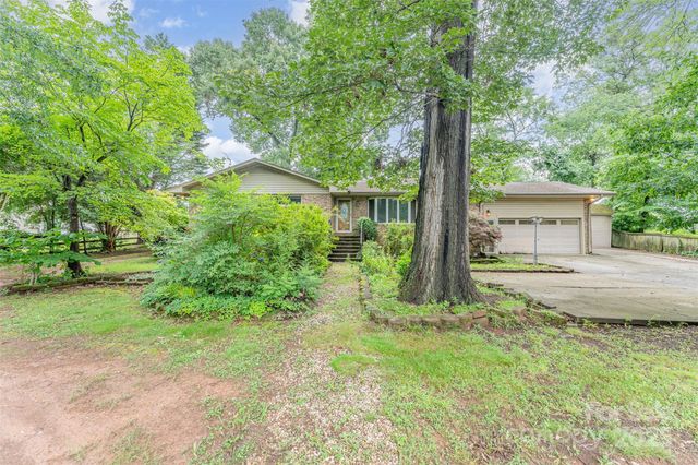 203 Ewing Drive, Belmont, NC 28012