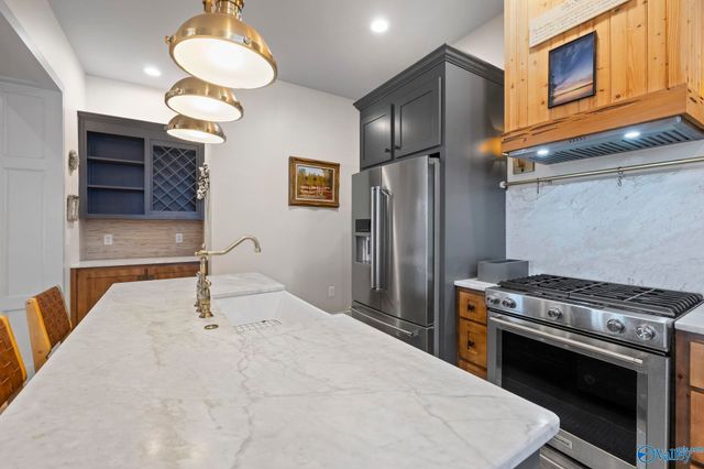 3267 Hardin Road, Guntersville, AL 35976