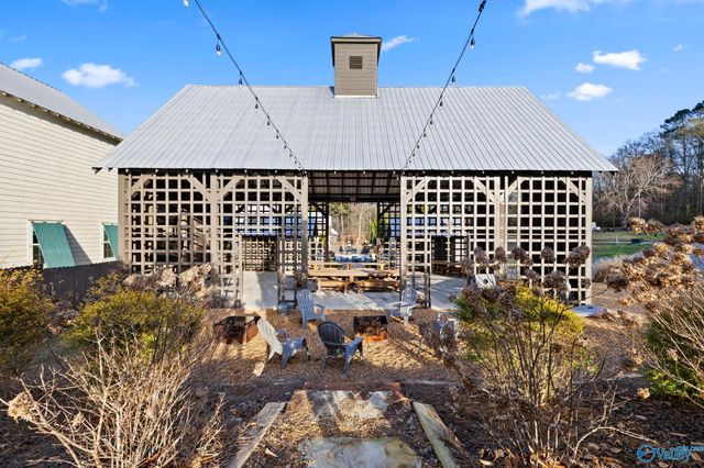 3267 Hardin Road, Guntersville, AL 35976