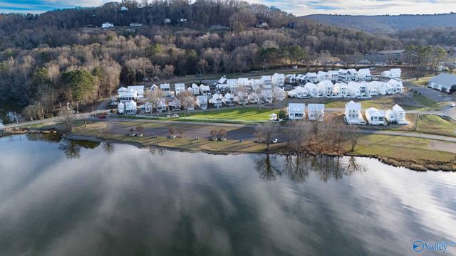 3267 Hardin Road, Guntersville, AL 35976