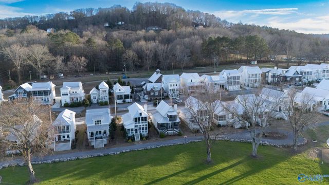 3267 Hardin Road, Guntersville, AL 35976