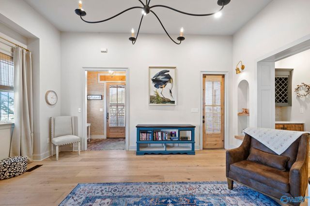 3267 Hardin Road, Guntersville, AL 35976