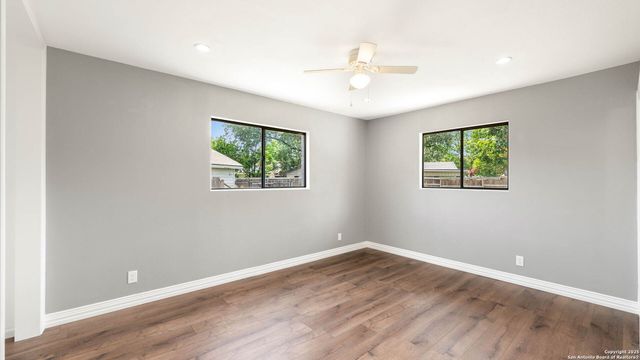6311 Macaw, San Antonio, TX 78218