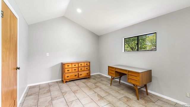6311 Macaw, San Antonio, TX 78218
