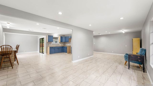 6311 Macaw, San Antonio, TX 78218