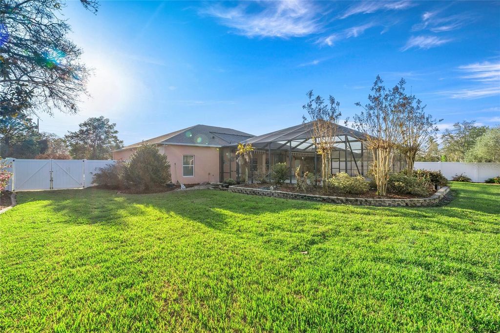 Image 34 of property listing at 11619 SW 50TH CIRCLE, Ocala, FL 34476