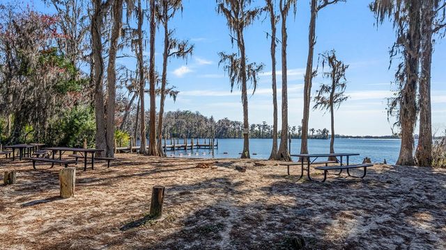 2360 KILDARE DRIVE, Chuluota, FL 32766