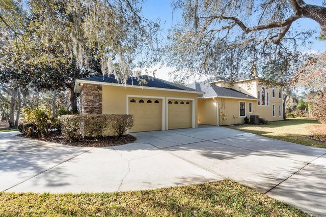 2360 KILDARE DRIVE, Chuluota, FL 32766