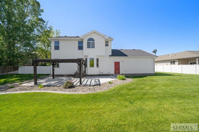 3065 Devonwood, Ammon, ID 83406