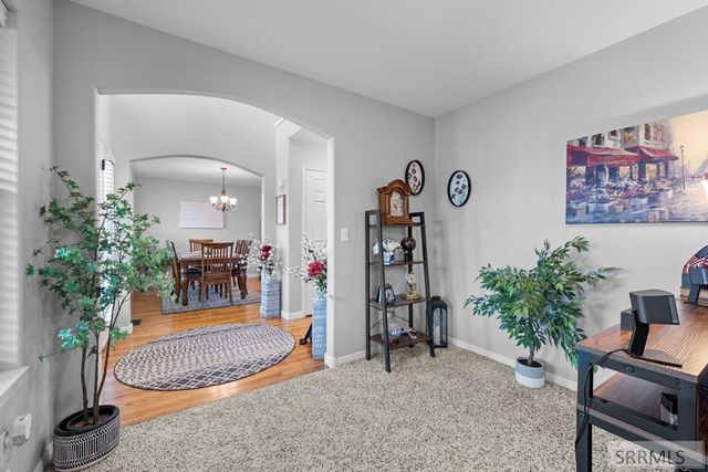 3065 Devonwood, Ammon, ID 83406