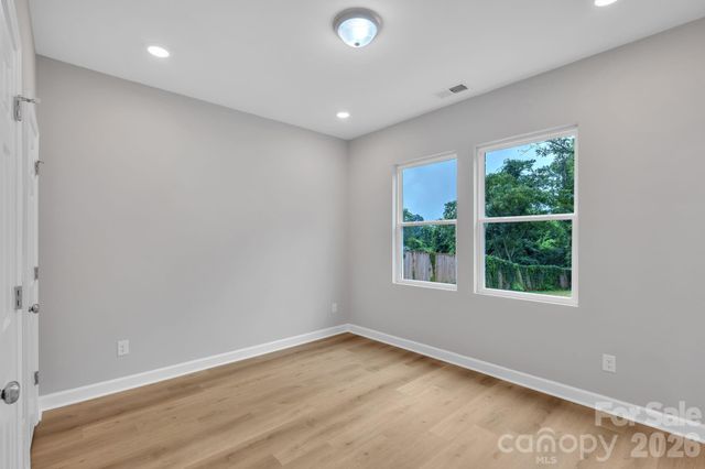 208 N Railroad Avenue, East Spencer, NC 28039