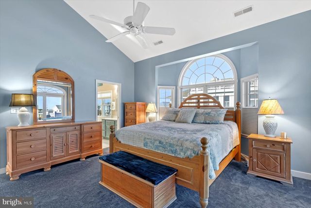 18 S SHORE DR, North Bethany, DE 19930