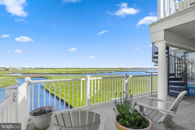 18 S SHORE DR, North Bethany, DE 19930