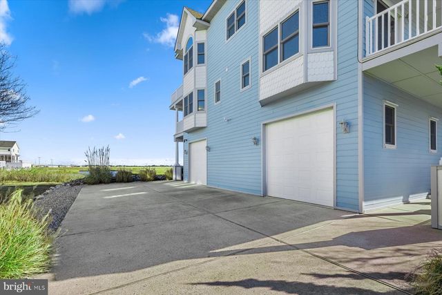 18 S SHORE DR, North Bethany, DE 19930