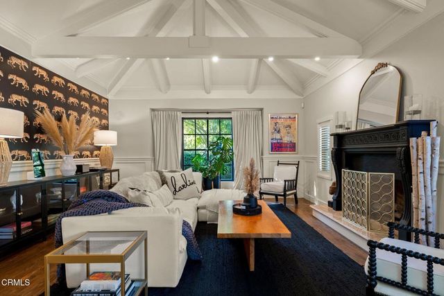 12250 Linda Flora Drive, Ojai, CA 93023