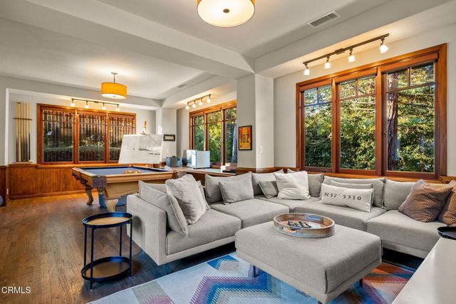12250 Linda Flora Drive, Ojai, CA 93023