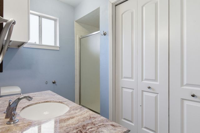 9621 Summerhill Lane, Dallas, TX 75238