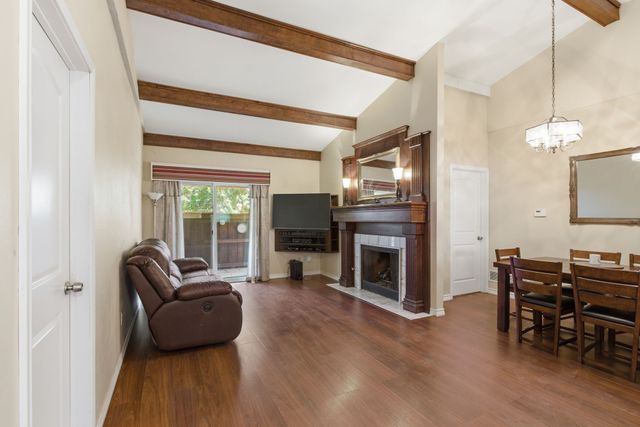 9621 Summerhill Lane, Dallas, TX 75238