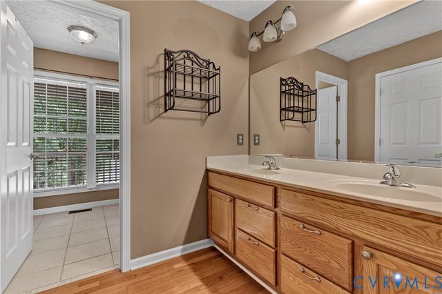 242 Monath Rd, Richmond, VA 23236