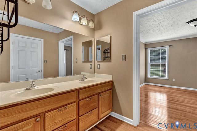 242 Monath Rd, Richmond, VA 23236